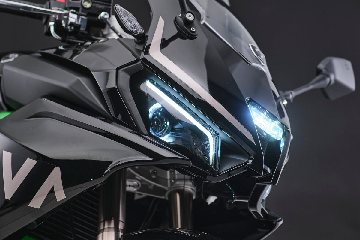 GP1 125 ccm Dark Neon