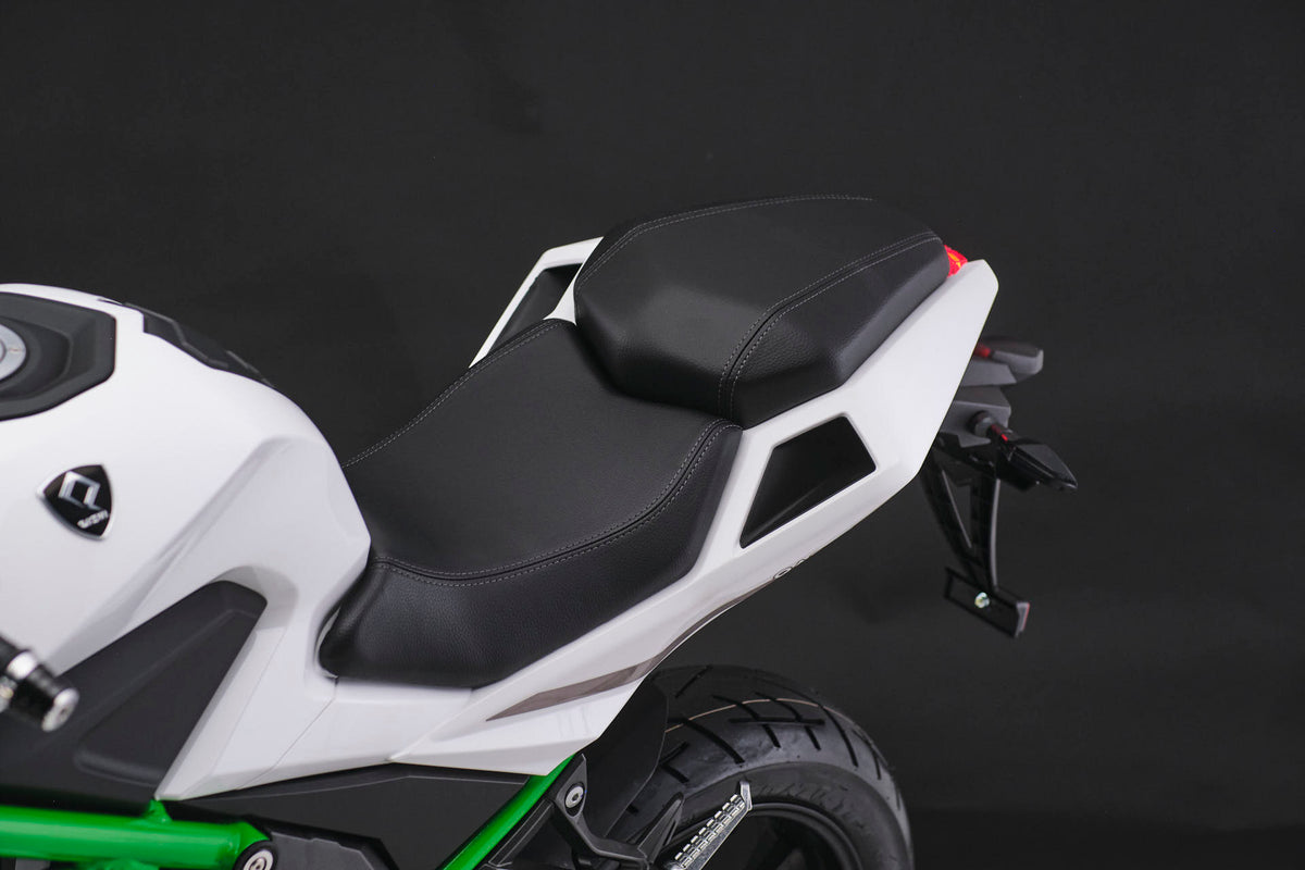 GP1 125 ccm Arctic Neon