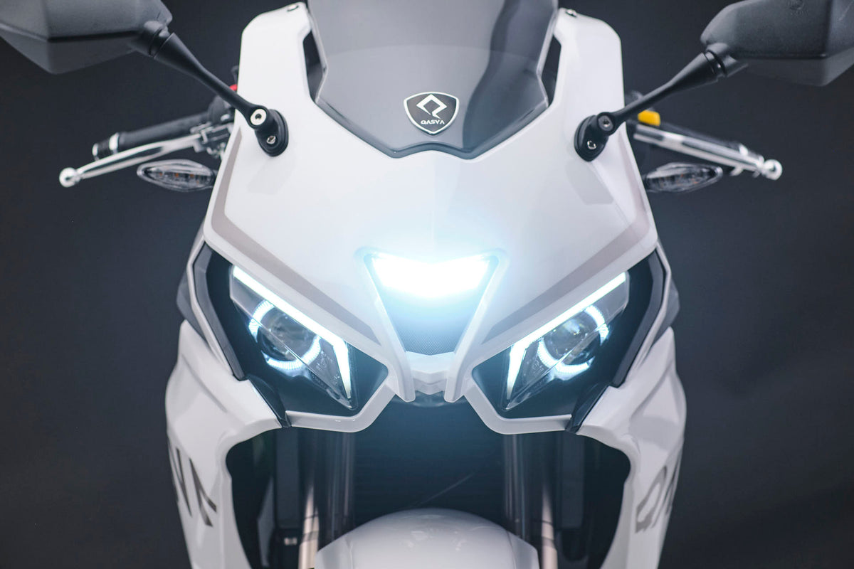 GP1 125 ccm Arctic Neon