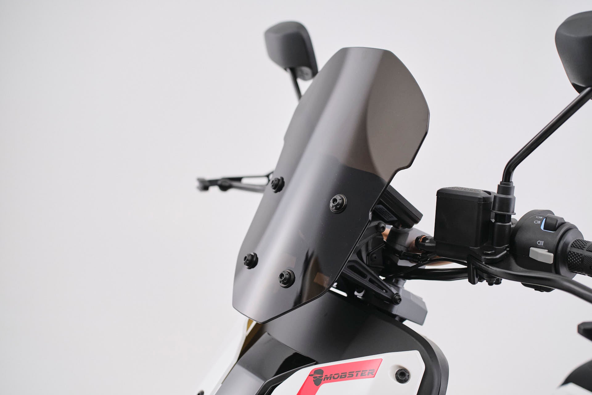 MOBSTER 125 ccm Weiss